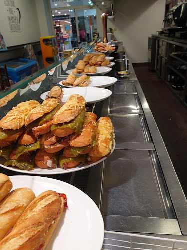 Fotografia tomada fuera de Cafeteria Restaurante Zaldiak - restaurantes en Olaberria, Guipúzcoa