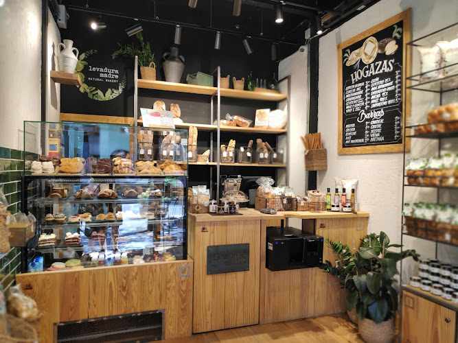 Fotografia tomada fuera de Levaduramadre - Panadería en Villaviciosa de Odón, Madrid