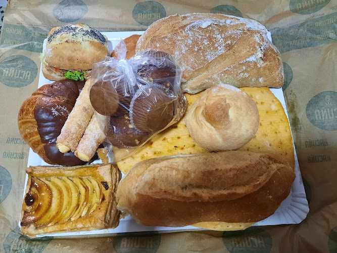 Fotografia tomada fuera de Panadería Acuña - Panadería en Pontevedra, Pontevedra