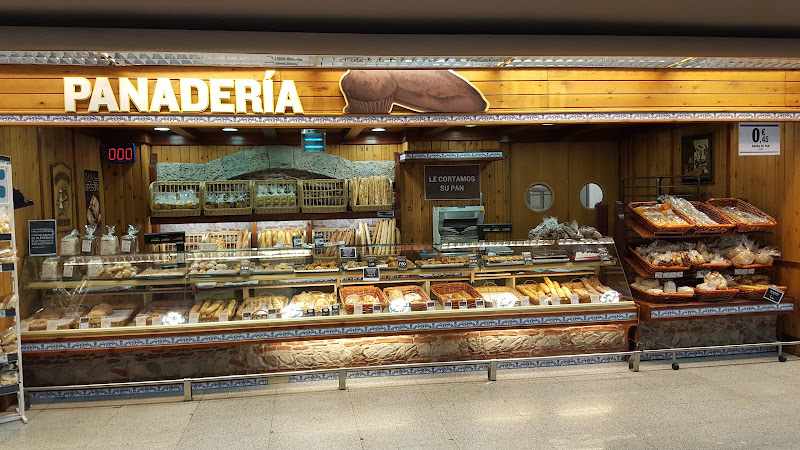 Fotografia tomada fuera de Hipercor Méndez Álvaro - Hipermercado en Madrid, Madrid