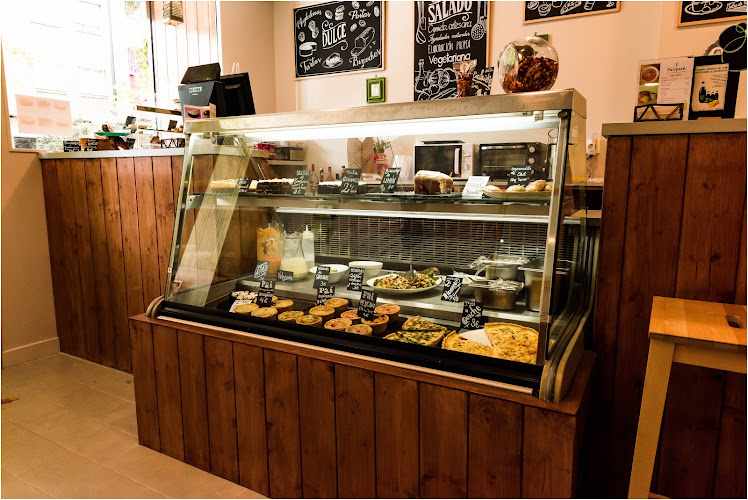 Fotografia tomada fuera de Patipatú - Cafetería en Zaragoza, Zaragoza