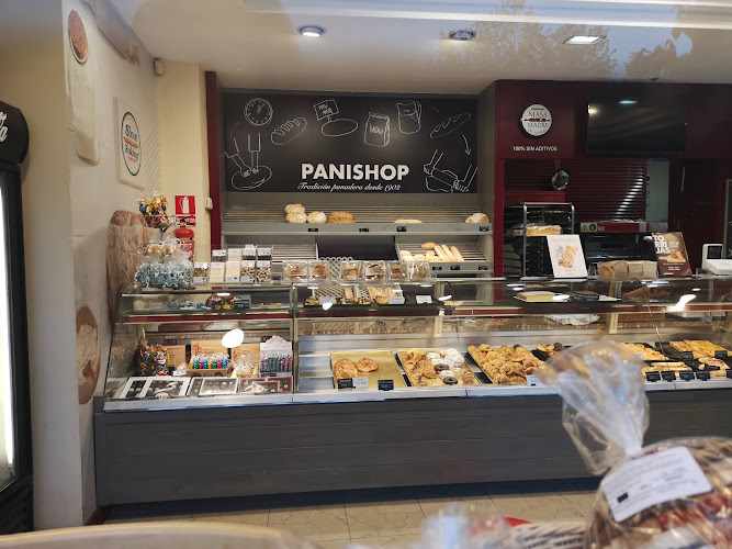 Fotografia tomada fuera de Panishop - Panadería en Zaragoza, Zaragoza