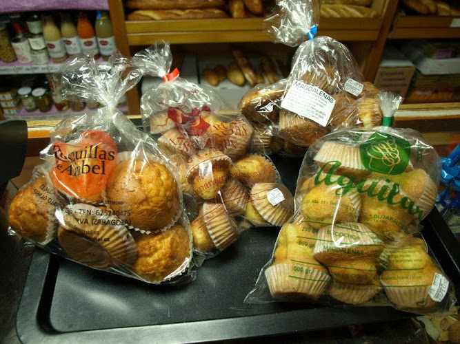 Fotografia tomada fuera de Panadería Pastelería Canal Imperial Torrero en Zaragoza - Panadería en Zaragoza, Zaragoza