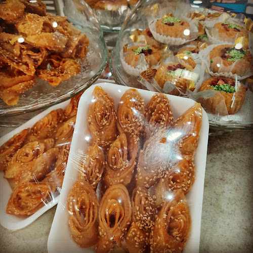 Fotografia tomada fuera de Pastelería árabe Zaragoza - Pastelería en Zaragoza, Zaragoza