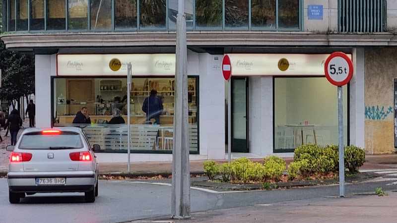 Fotografia tomada fuera de Pontepan - Panadería en Pontevedra, Pontevedra