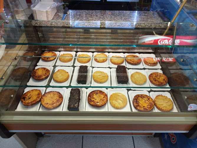 Fotografia tomada fuera de Confitería Casa Visi - Tienda de golosinas en Talavera la Real, Badajoz