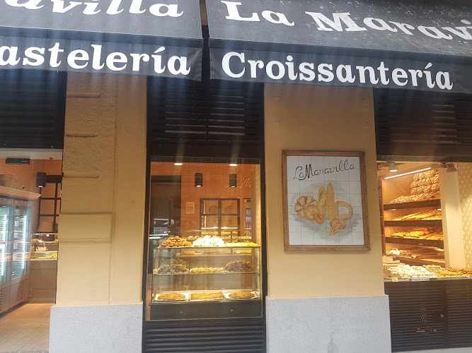 Fotografia tomada fuera de Panadería y Pastelería La Maravilla - Panadería en Madrid, Madrid