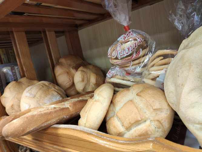 Fotografia tomada fuera de Panadería La Reconquista - Pastelería en Jaén, Jaén