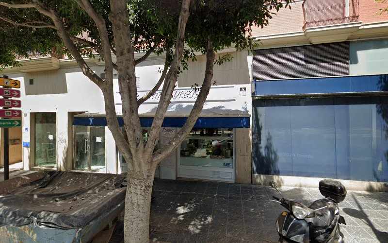 Fotografia tomada fuera de La Crème Bakery - Pastelería en Almería, Almería