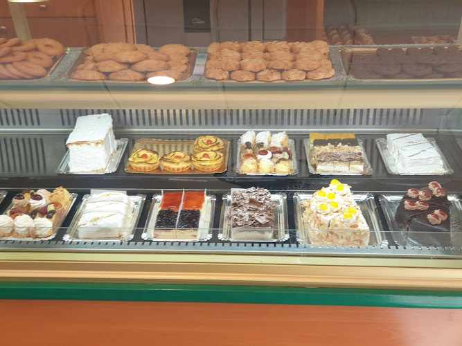 Fotografia tomada fuera de Horno La Magdalena ( Molino de viento ) - Pastelería en Colmenar Viejo, Madrid