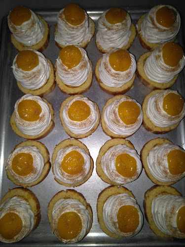 Fotografia tomada fuera de Confitería Tutau - Pastelería en Castro del Río, Córdoba