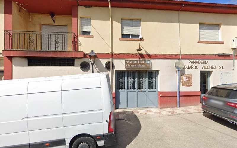 Fotografia tomada fuera de PANIFICADORA ERELU SOCIEDAD LIMITADA - Panadería en Alfacar, Granada