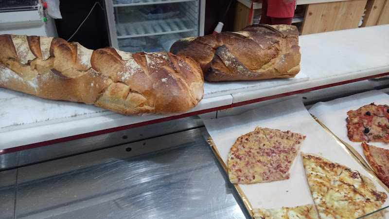 Fotografia tomada fuera de Panadería Alonso - Panadería en Alcanar, Tarragona