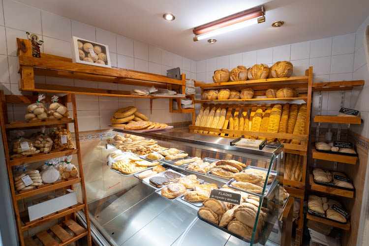 Fotografia tomada fuera de MES BO - Forn de pa en Morella, Castellón