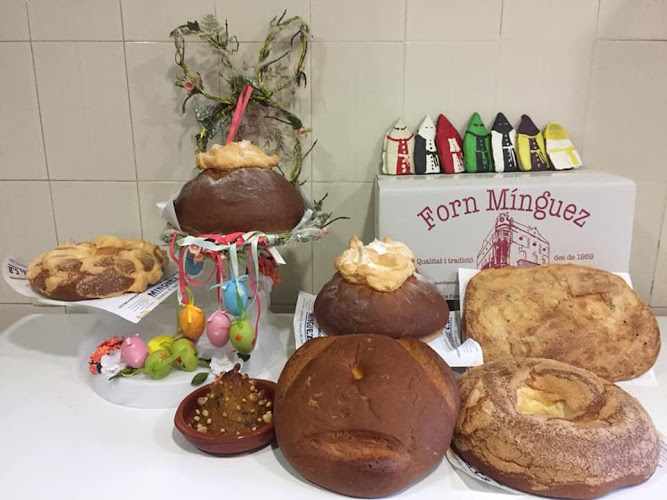 Fotografia tomada fuera de Forn Mínguez - Panadería en Alberic, Valencia