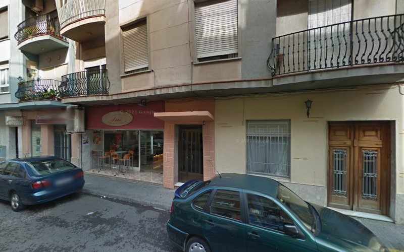 Fotografia tomada fuera de Mompó Calabuig M A - Pastelería en Alberic, Valencia