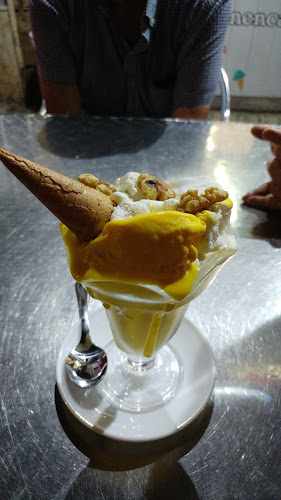Fotografia tomada fuera de Helados Arcos La Jijonenca - Heladería en Alberic, Valencia