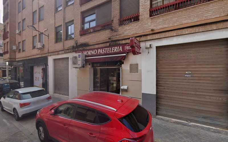 Fotografia tomada fuera de Dulces Tello - Pastelería en Alaquàs, Valencia