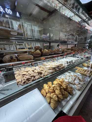 Fotografia tomada fuera de Cafeteria Jorge Pasteleria - cafeterías en Alaquàs, Valencia