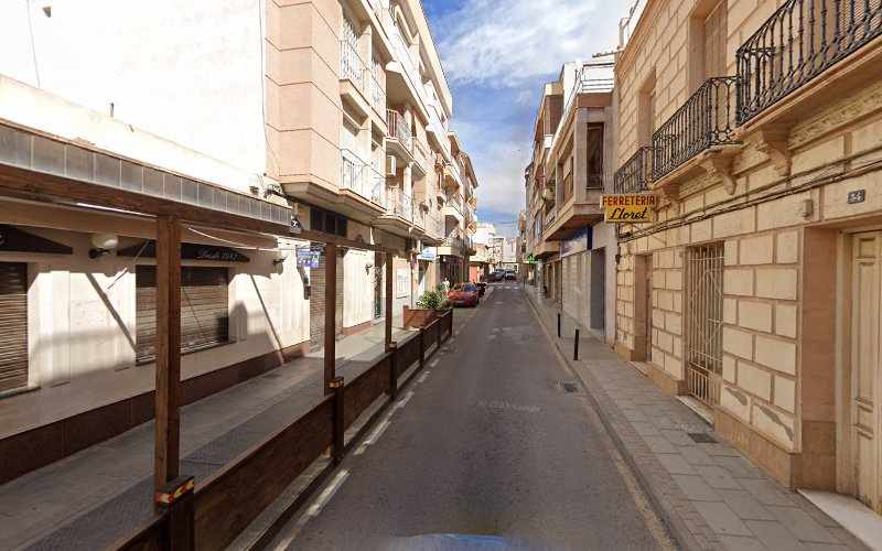 Fotografia tomada fuera de Cafetería Pastelería Florida - cafeterías en Águilas, Murcia