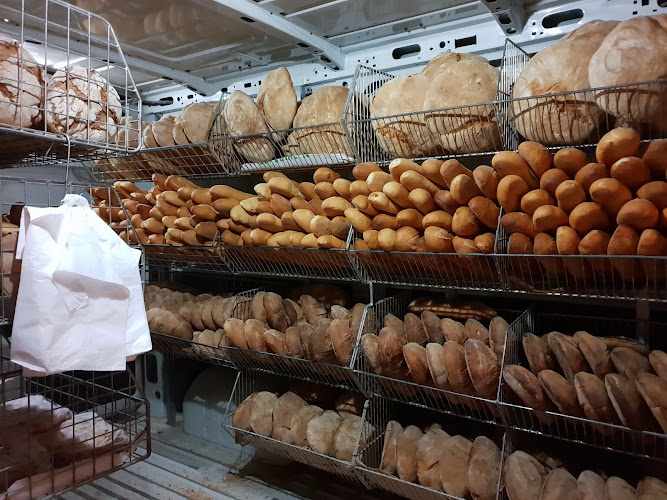 Fotografia tomada fuera de PANADERÍA TINO - Panadería en Ponferrada, León