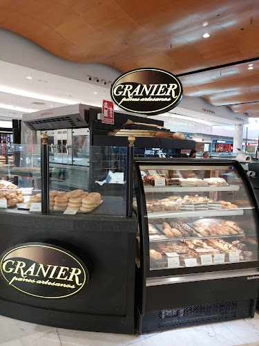 Fotografia tomada fuera de Panadería Granier - Panadería en Fuengirola, Málaga
