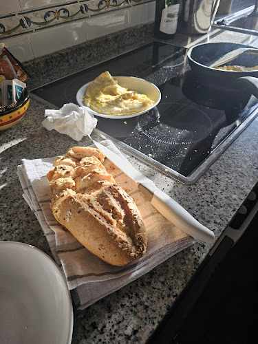Fotografia tomada fuera de Panadería Manolo - Panadería en Frigiliana, Málaga