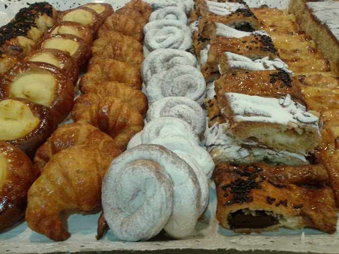 Fotografia tomada fuera de L´Obrador de Pallejà - Pastelería en Pallejà, Barcelona