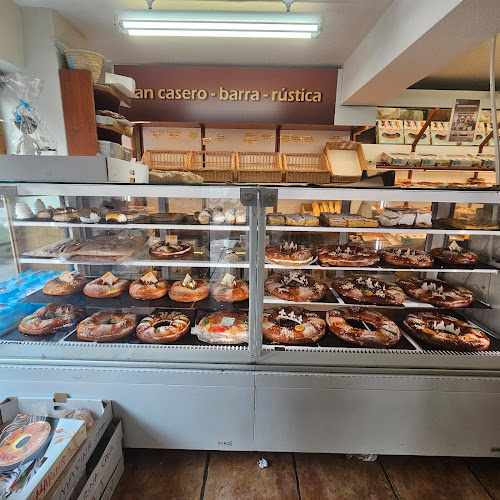 Fotografia tomada fuera de Panadería Forn de pa Jaime Zaragoza - Forn de pa en Alicante, Alicante