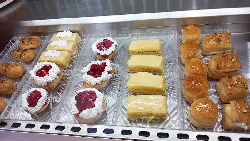Fotografia tomada fuera de Despacho de pan Trigo - Panadería en Ponferrada, León