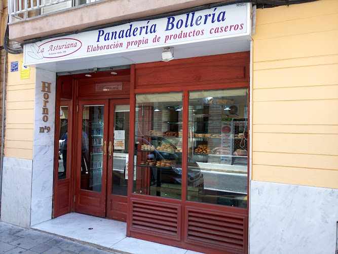 Fotografia tomada fuera de Panadería La Asturiana - Panadería en Alicante, Alicante