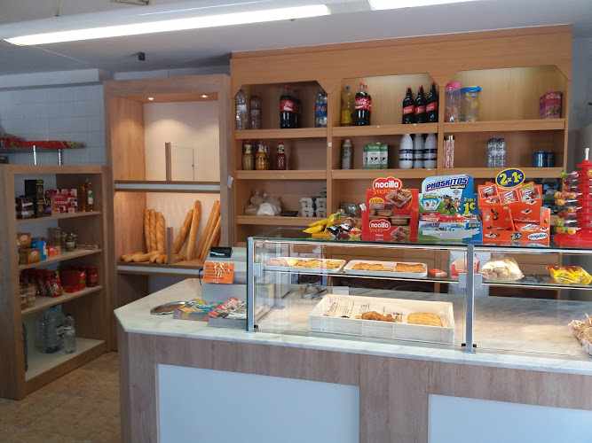 Fotografia tomada fuera de Carbonell Panadería - Panadería en Els Monjos, Barcelona