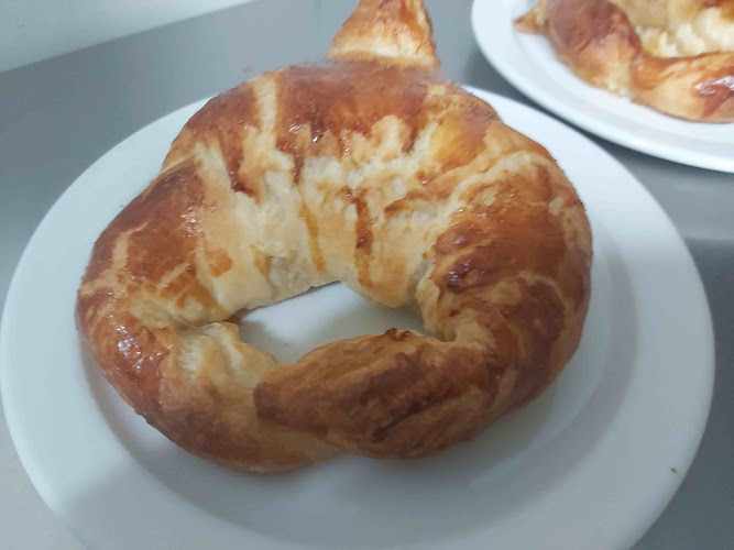 Fotografia tomada fuera de Cafeteria El Espinar - bares en Madrid, Madrid