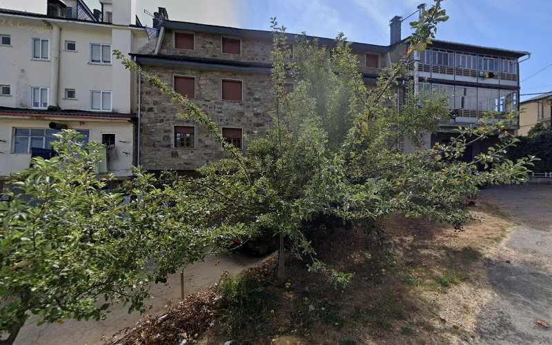 Fotografia tomada fuera de Panadería Croisantería El Gordito - Panadería en El Puente, Zamora