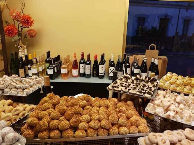 Fotografia tomada fuera de Sant Genís - Pastelería en L'Ametlla del Vallès, Barcelona