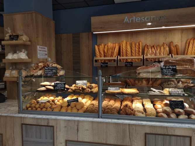 Fotografia tomada fuera de Panadería Pasquier (Gotor) - Panadería en Zaragoza, Zaragoza
