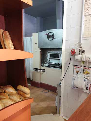 Fotografia tomada fuera de Panadería Conchi - Panadería en Marchena, Sevilla