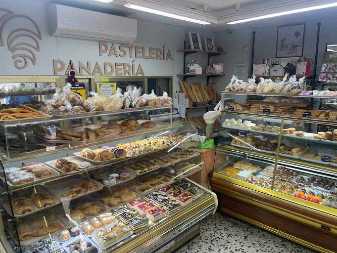 Fotografia tomada fuera de La Crem - Pastelería en Zaragoza, Zaragoza