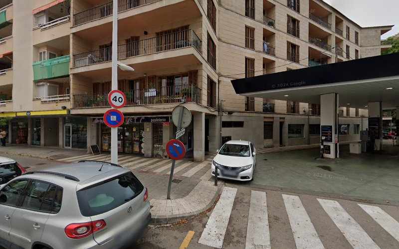 Fotografia tomada fuera de Fornaris - Panadería en Palma, Baleares