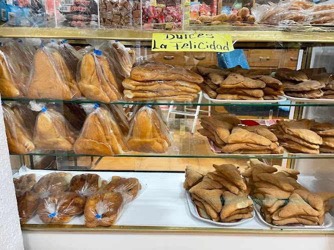Fotografia tomada fuera de Pastelería La Felicidad - Panadería en Zaragoza, Zaragoza