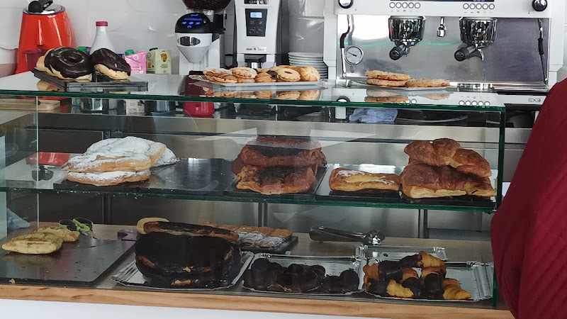 Fotografia tomada fuera de D Moka Cafeteria Pasteleria - cafeterías en San Martín de Valdeiglesias, Madrid