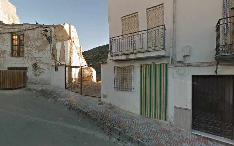 Fotografia tomada fuera de Carlos Cobos Matas - Panadería en Algarinejo, Granada