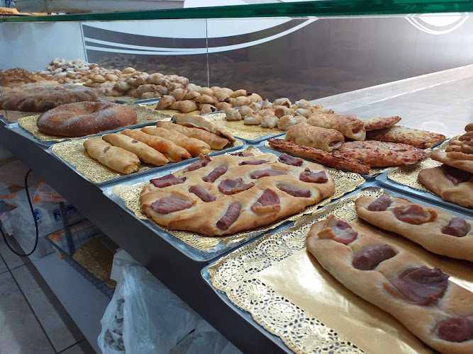 Fotografia tomada fuera de PANADERÍA Consuelo. - Panadería en Requena, Valencia