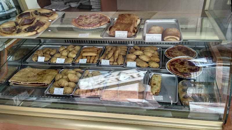 Fotografia tomada fuera de Panadería Bollería HORNO NICOLÁS CAMBRES. - Panadería en Requena, Valencia