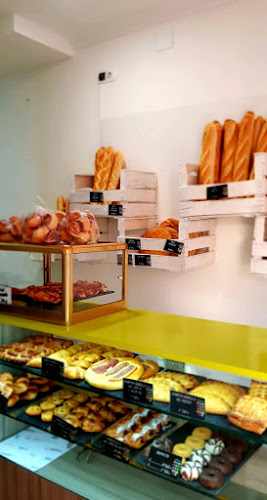 Fotografia tomada fuera de CAFETERÍA-PANADERÍA SALAS. - cafeterías en Requena, Valencia