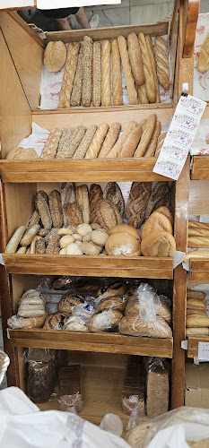 Fotografia tomada fuera de Panificadora La Moderna - Panadería en Estepona, Málaga