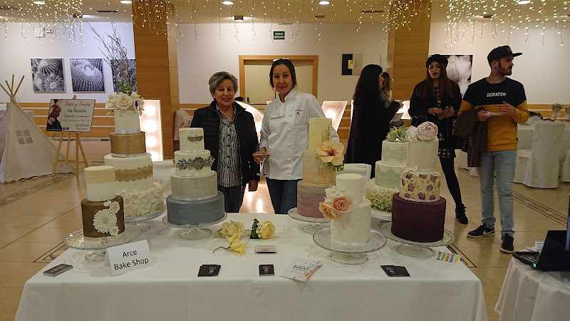 Fotografia tomada fuera de Arce Bake Shop - Pastelería en Baiona, Pontevedra