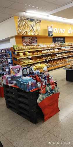 Fotografia tomada fuera de Simply Market - Supermercado en Leganés, Madrid