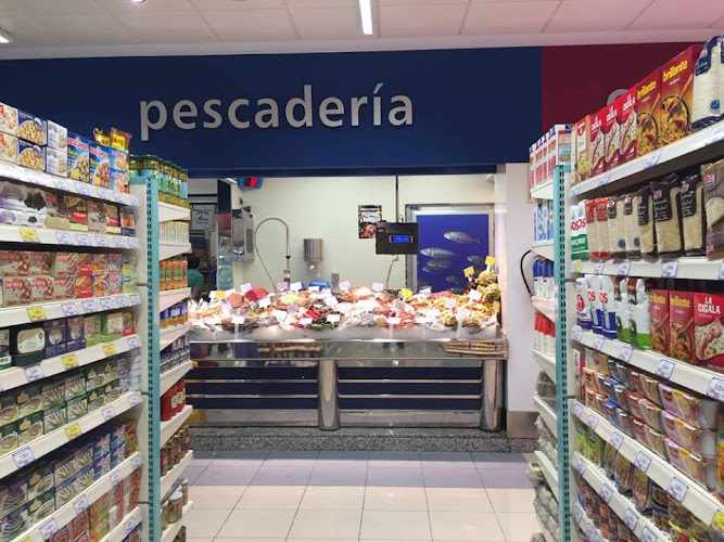 Fotografia tomada fuera de Supermercados Froiz - Supermercado en Madrid, Madrid