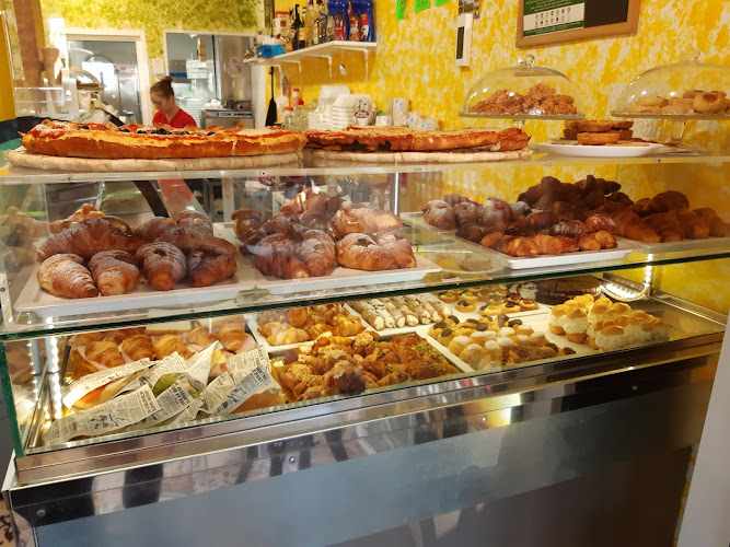 Fotografia tomada fuera de Heladería Quinta Cumbre - Heladería en Adeje, Santa Cruz de Tenerife